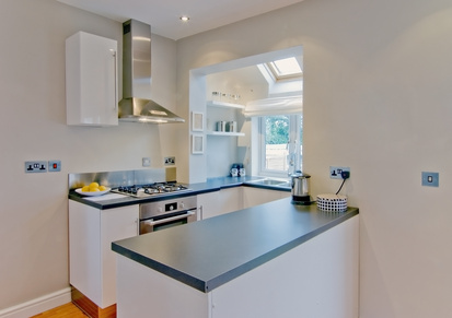 Küchen mit Dachschräge geschickt einrichten